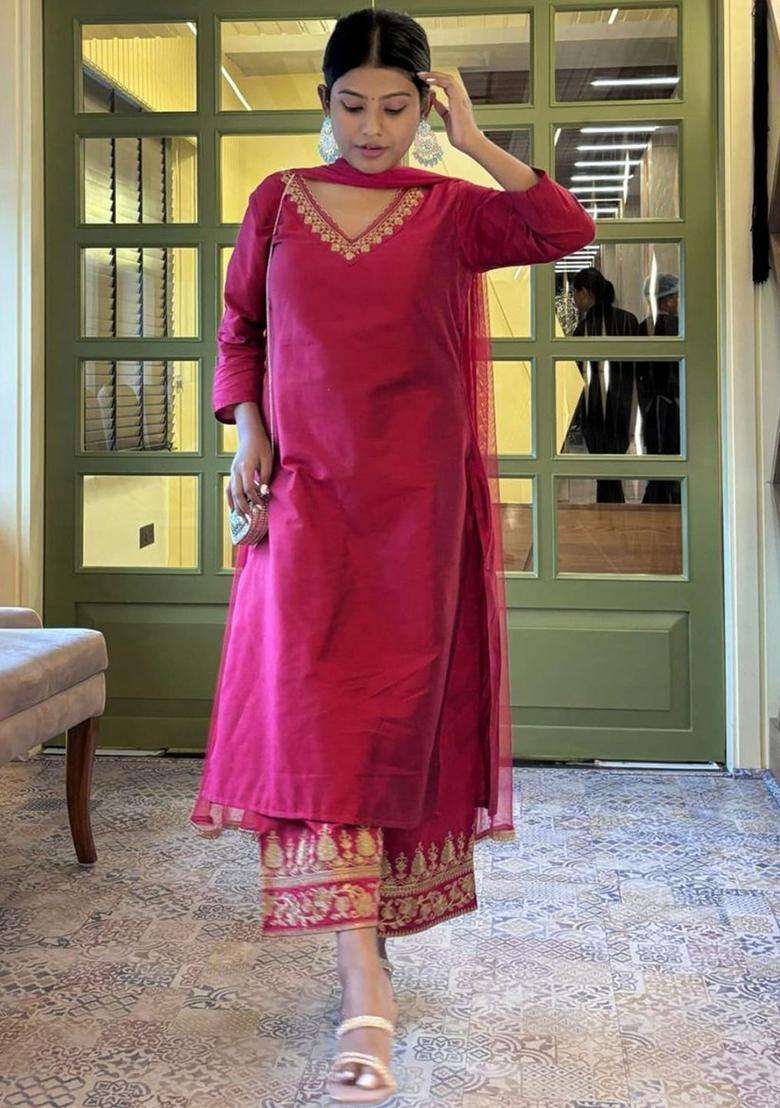 Pink Solid Silk Blend Kurta Set - Indya