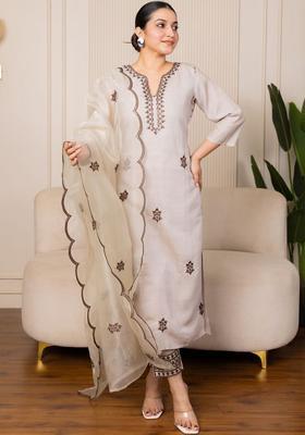 Off White Embroidered Viscose Kurta Set