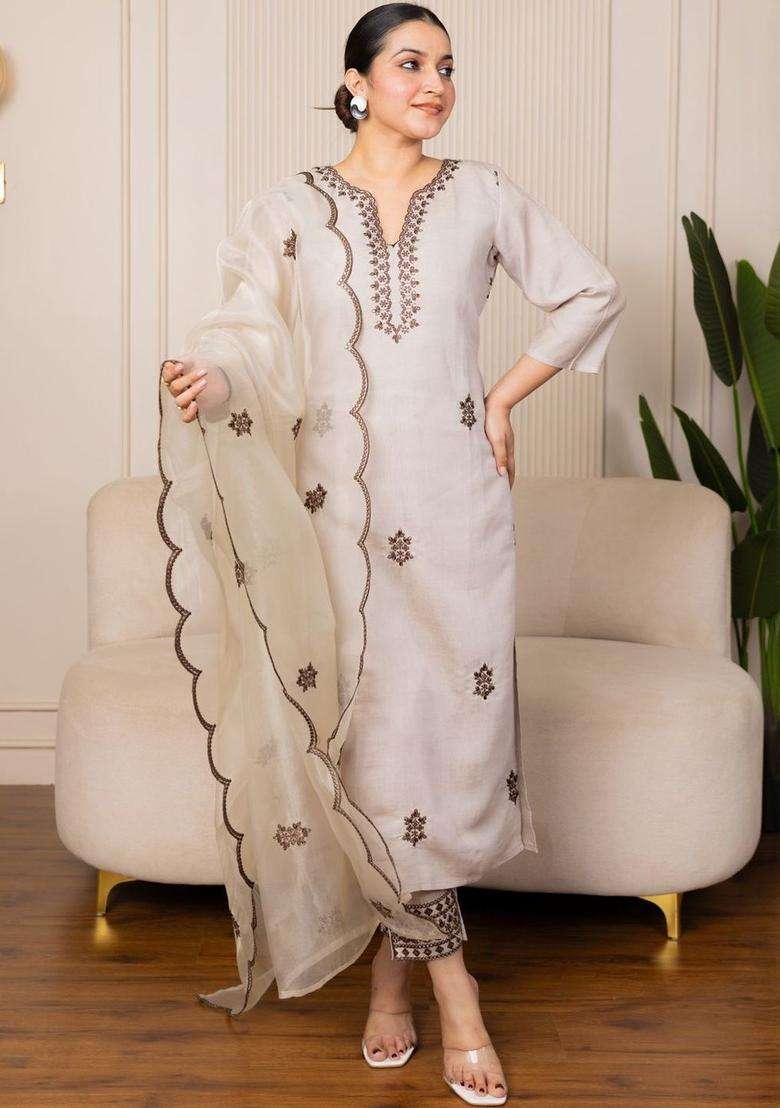 Off White Embroidered Viscose Kurta Set - Indya