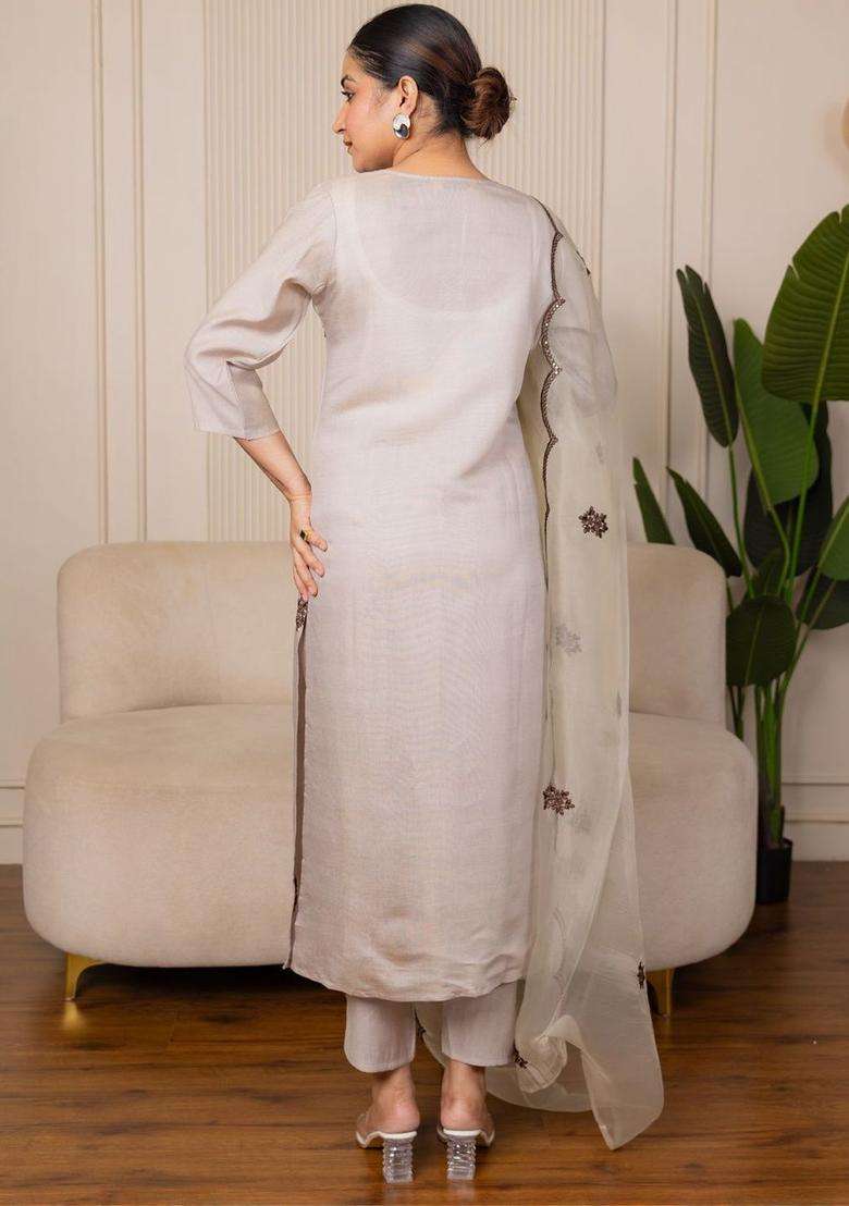 Off White Embroidered Viscose Kurta Set - Indya