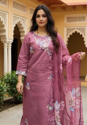 Mauve Embroidered Silk Blend Kurta Set