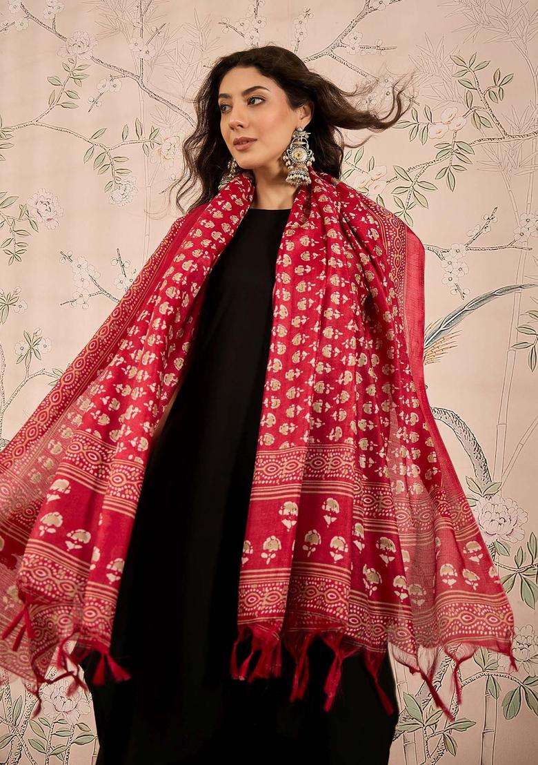 Black Solid Viscose Kurta Set - Indya