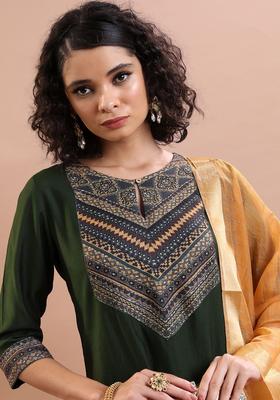 Green Yoke Design Viscose Kurta Set