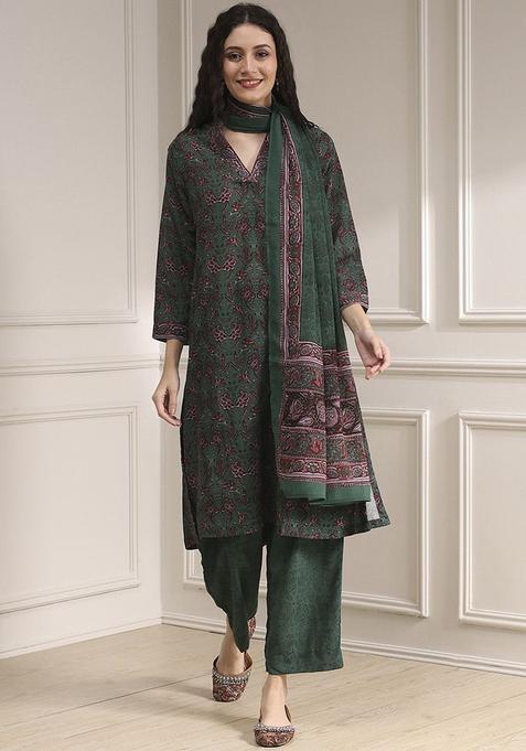 Blue Printed Polyester Kurta Set — view on Indya
