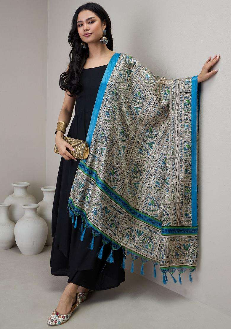 Black Solid Viscose Kurta Set - Indya