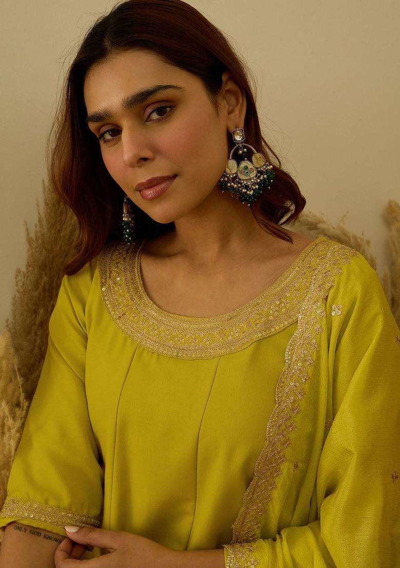 Lime Green Embroidered Silk Blend Kurta Set - Indya