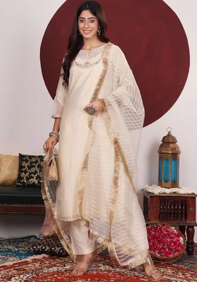 Off White Embroidered Silk Blend Kurta Set