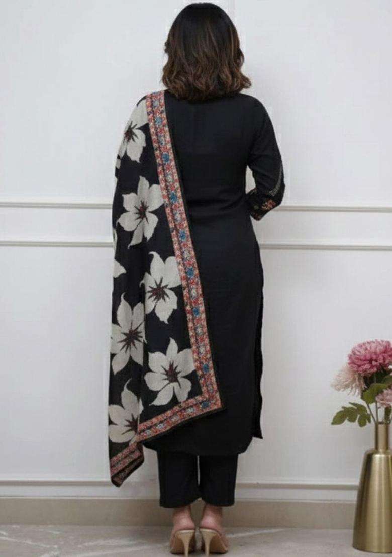 Black Solid Viscose Kurta Set - Indya