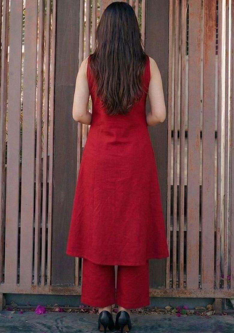 Maroon Solid Viscose Kurta Set - Indya