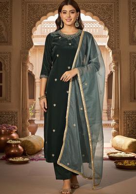 Navy Blue Embroidered Velvet Kurta Set