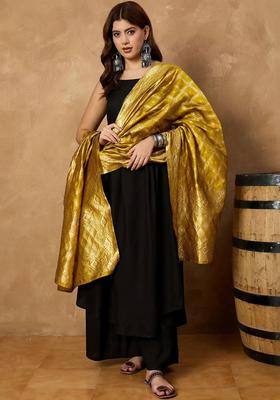 Black Solid Viscose Kurta Set