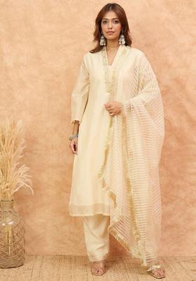 Cream Embroidered Silk Blend Kurta Set