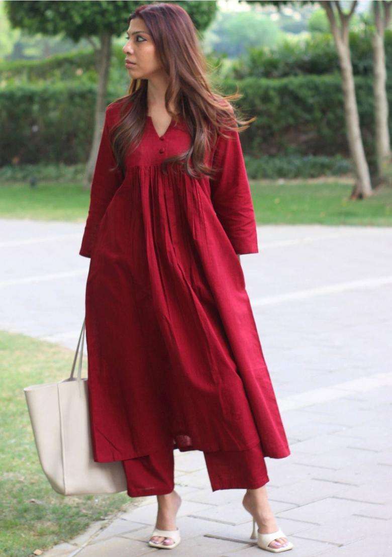 Red Solid Viscose Kurta Set - Indya