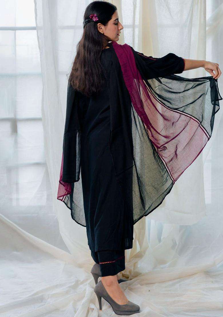 Black Solid Viscose Kurta Set - Indya