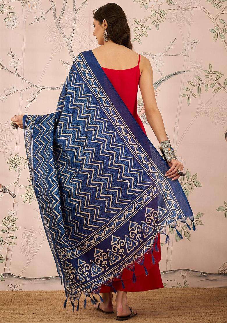 Red Solid Viscose Kurta Set - Indya
