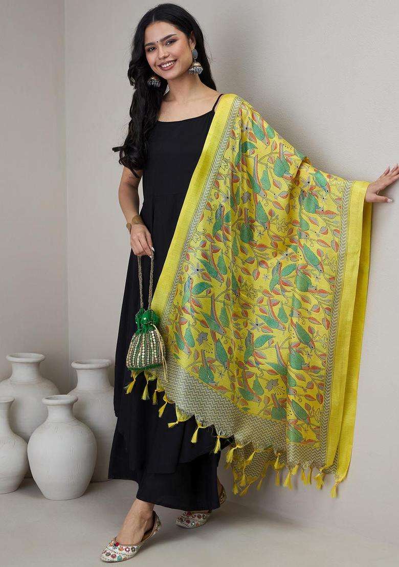 Black Solid Viscose Kurta Set - Indya