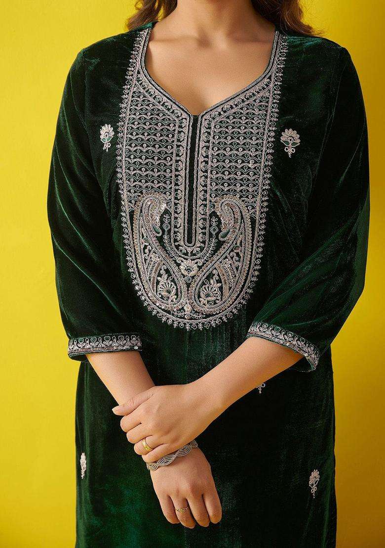 Green Embroidered Velvet Kurta Set - Indya