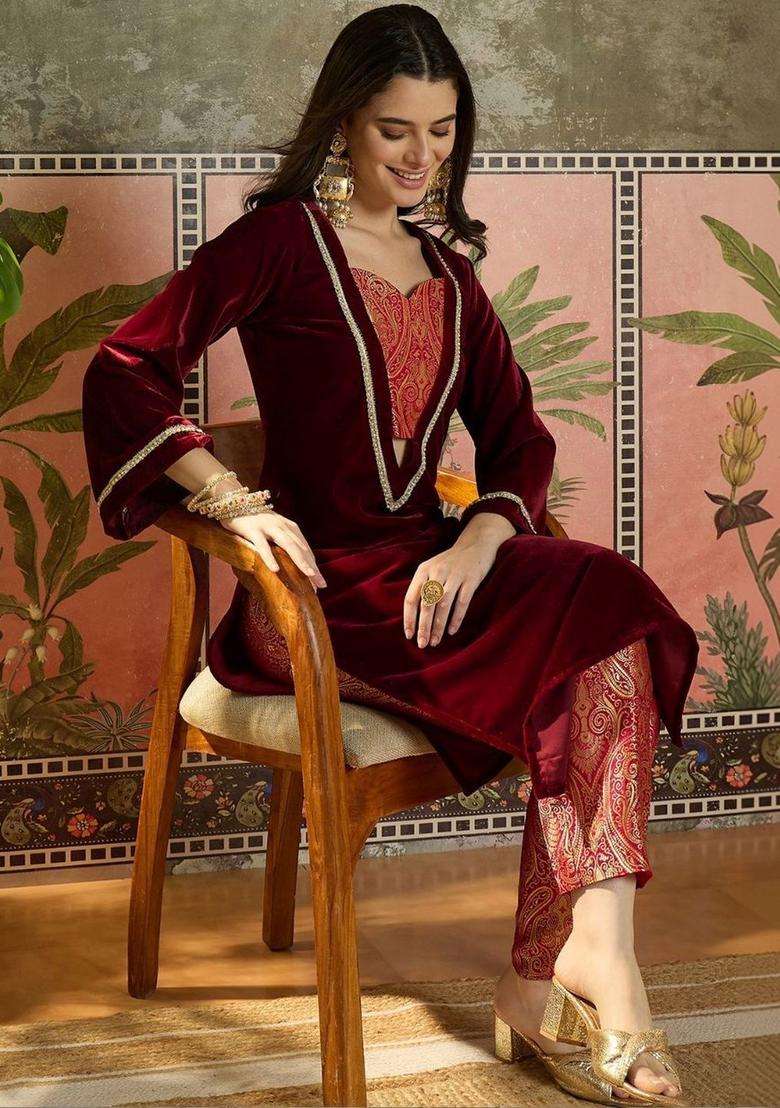 Maroon Solid Velvet Kurta Set - Indya