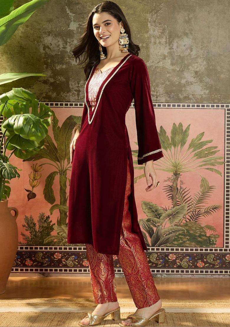 Maroon Solid Velvet Kurta Set - Indya
