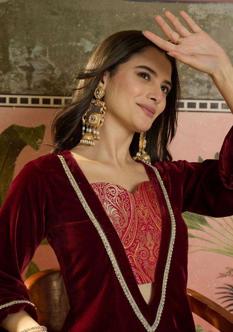Maroon Solid Velvet Kurta Set - Indya