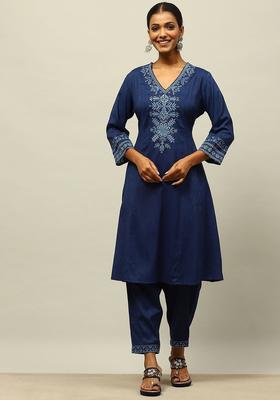 Blue Yoke Design Viscose Kurta Set