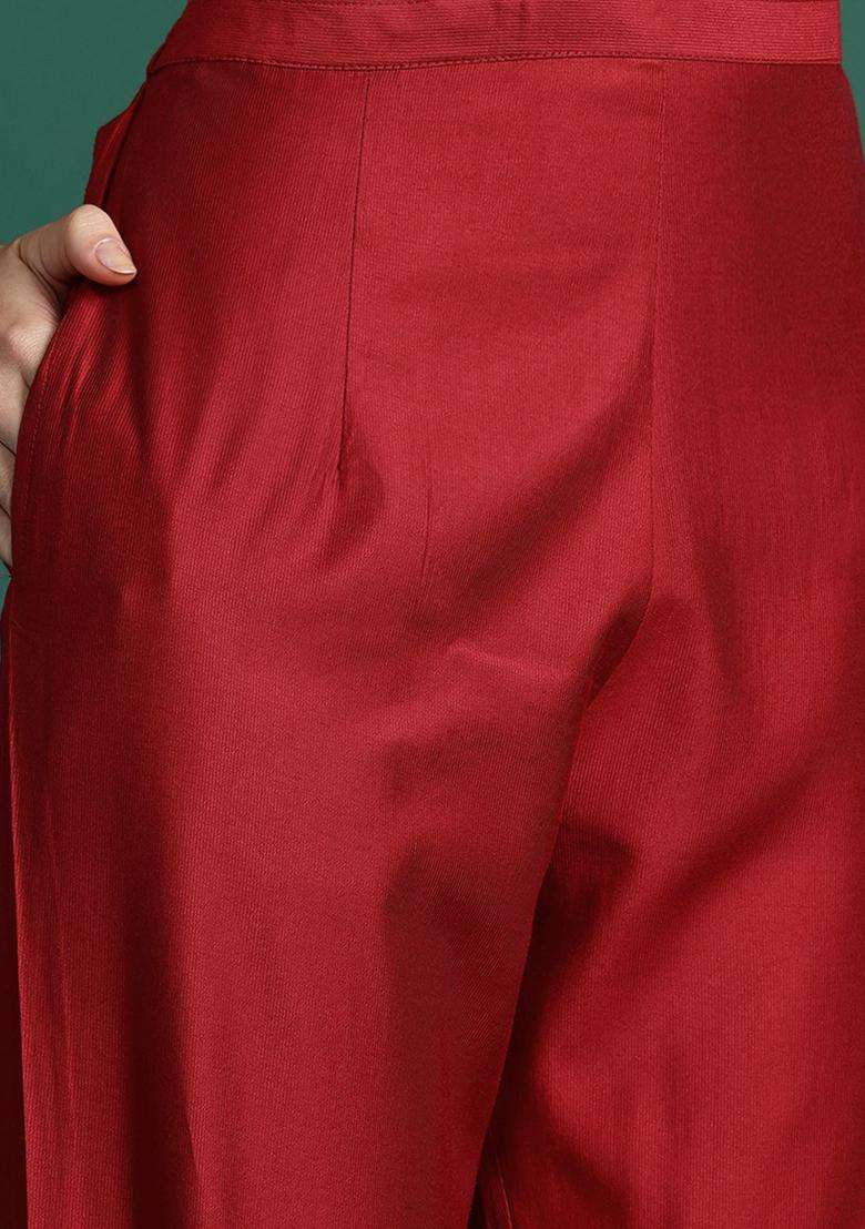 Red Solid Liva Kurta Set - Indya
