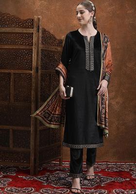 Black Yoke Design Polyester Kurta Set