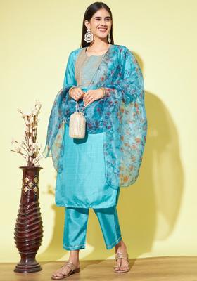 Green Yoke Design Silk Blend Kurta Set