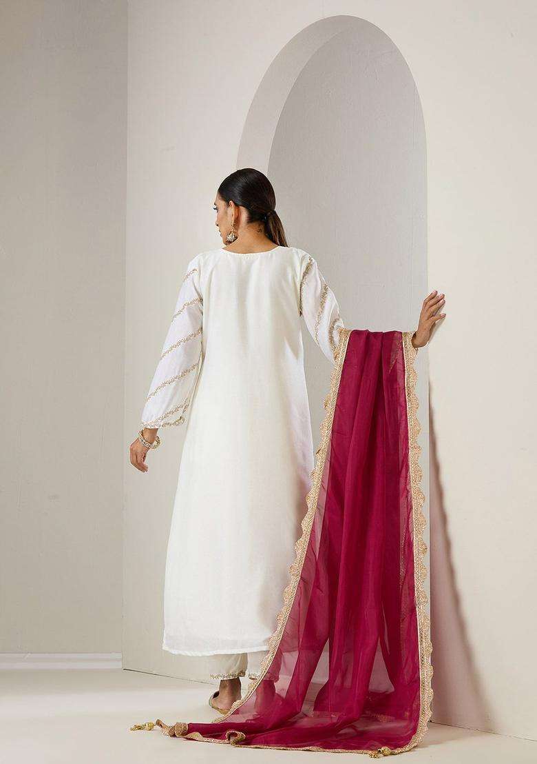 Off White Embroidered Chinon Kurta Set - Indya