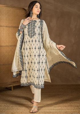 Off White Embroidered Cotton Kurta Set