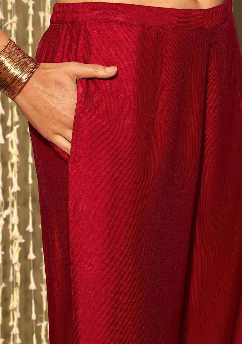 Red Embroidered Silk Blend Kurta Set - Indya