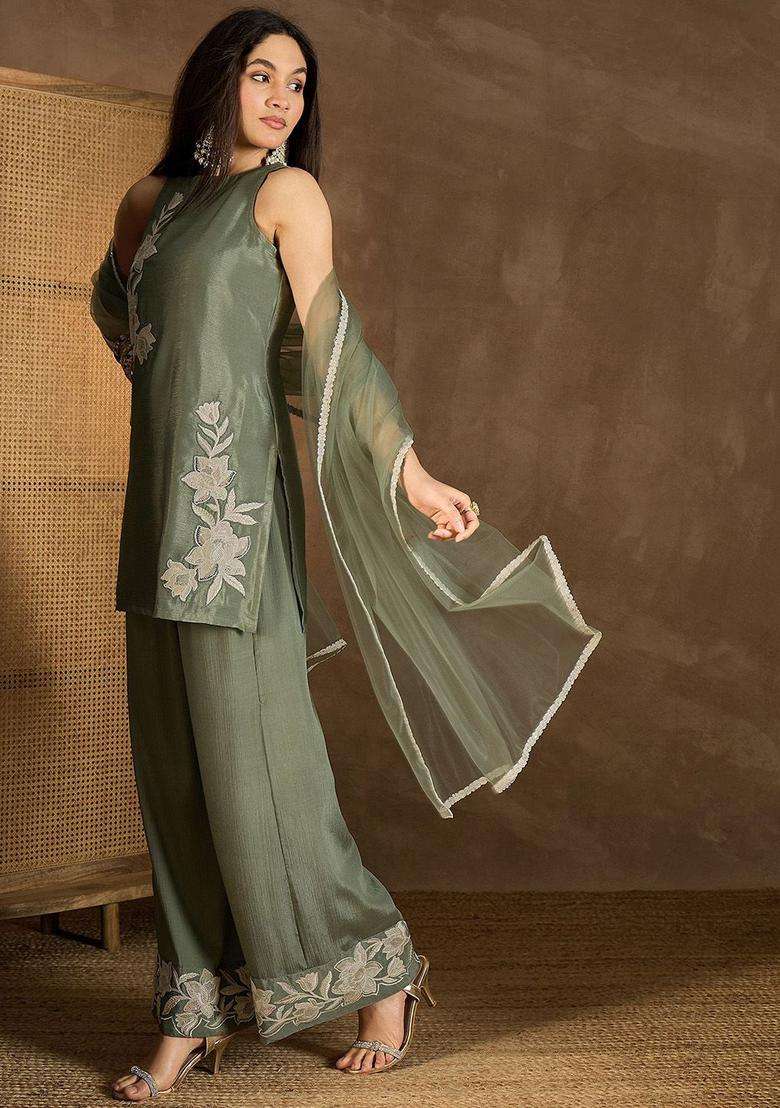 Green Embroidered Chiffon Kurta Set - Indya