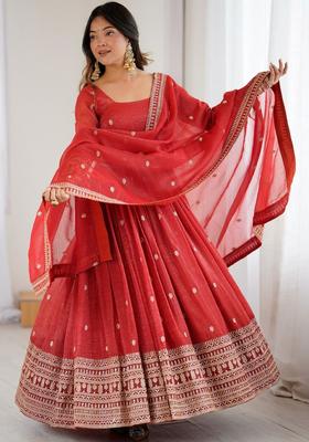 Red Embroidered Viscose Kurta Set