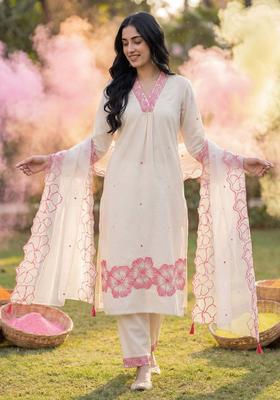 Off White Embroidered Silk Blend Kurta Set