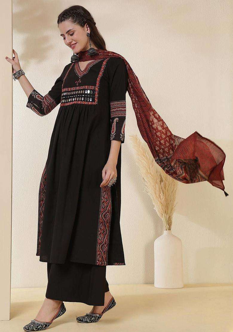 Black Solid Viscose Kurta Set - Indya