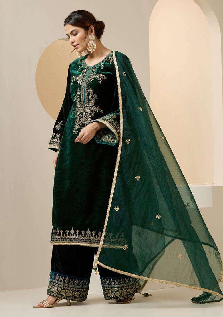 Green Embroidered Velvet Kurta Set - Indya