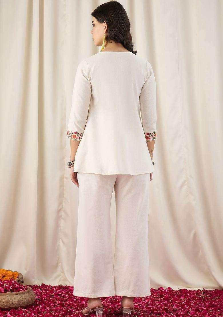 Off White Embroidered Cotton Kurta Set - Indya