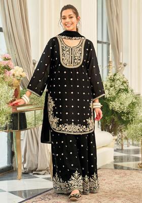Black Embroidered Chinon Kurta Set