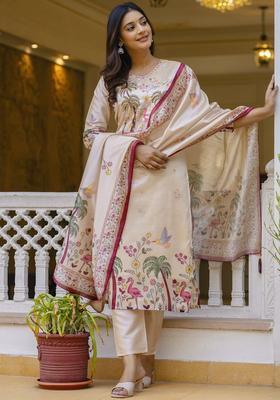 Cream Embroidered Silk Blend Kurta Set