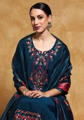 Blue Yoke Design Silk Blend Kurta Set