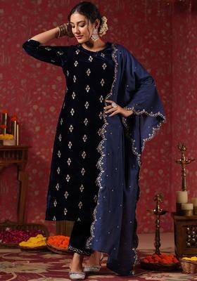 Navy Blue Embroidered Velvet Kurta Set