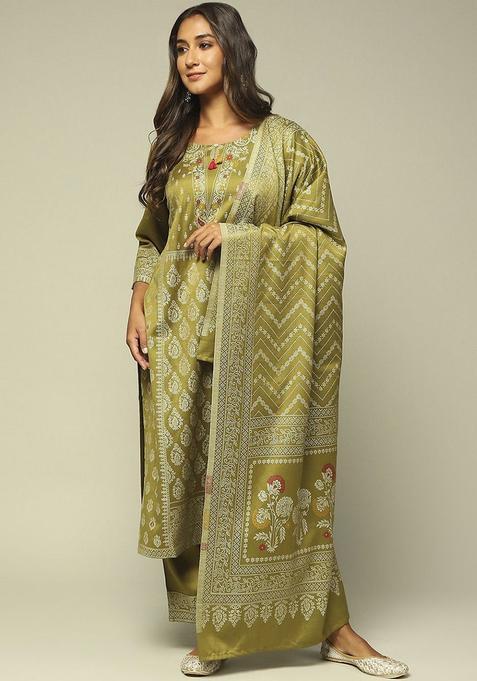 Green Printed Polyester Kurta Set — view on Indya