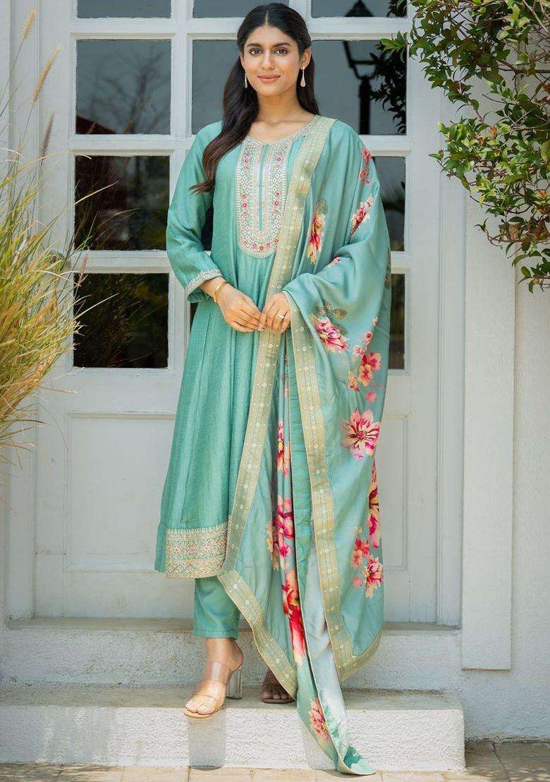 Sea Green Embroidered Silk Blend Kurta Set - Indya