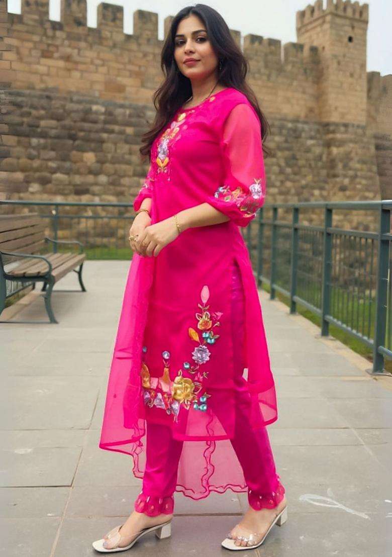 Rose Embroidered Silk Blend Kurta Set - Indya