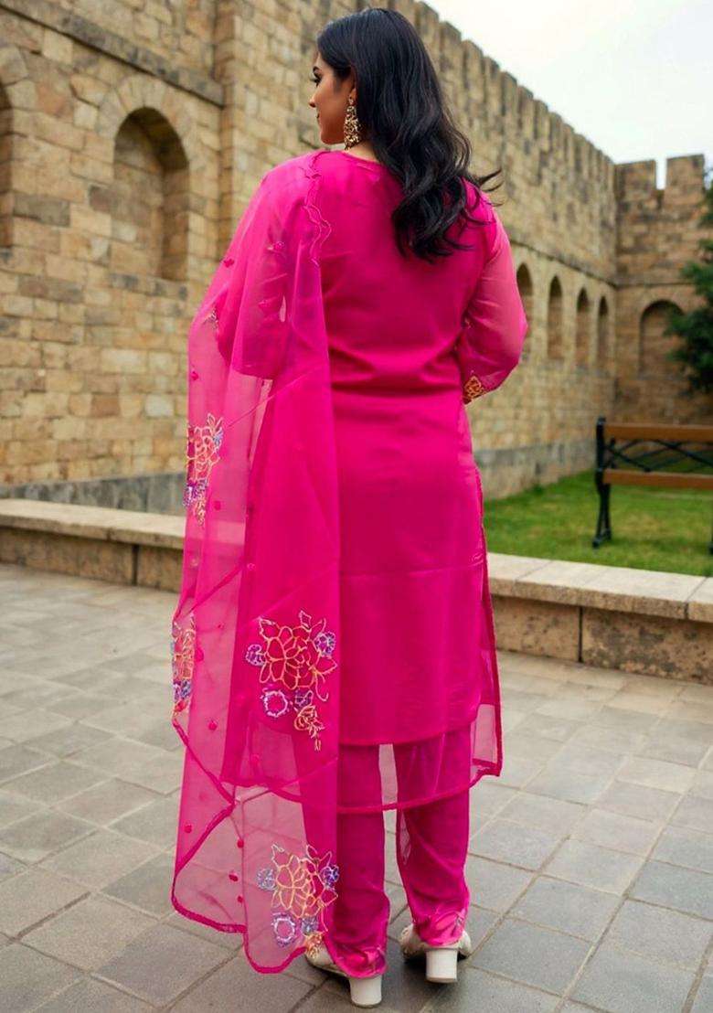Rose Embroidered Silk Blend Kurta Set - Indya