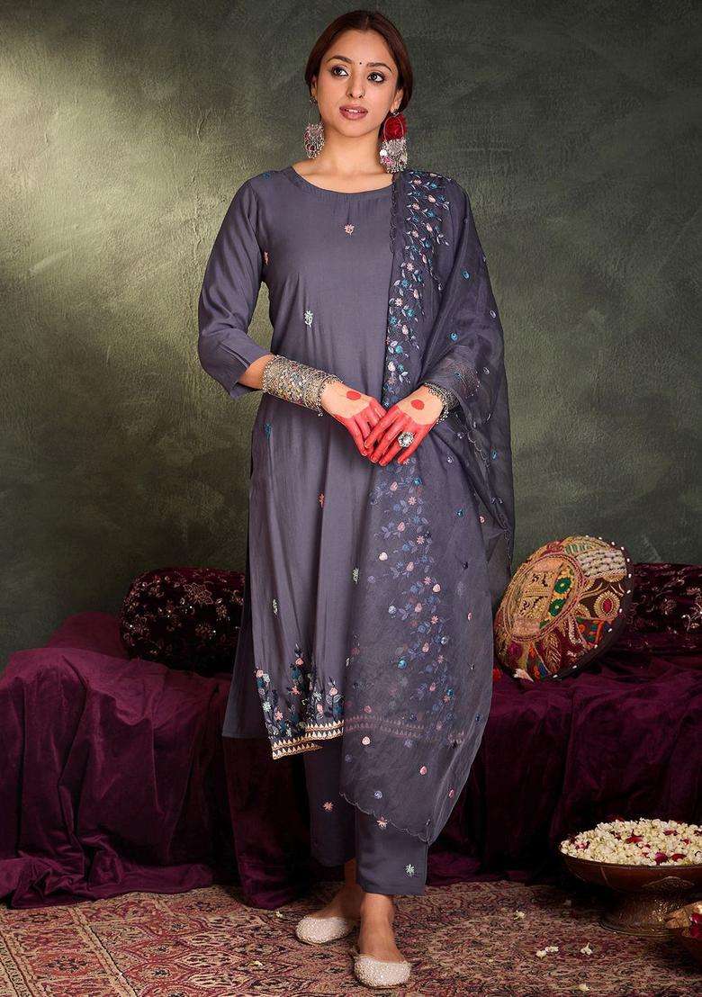 Grey Embroidered Silk Blend Kurta Set - Indya