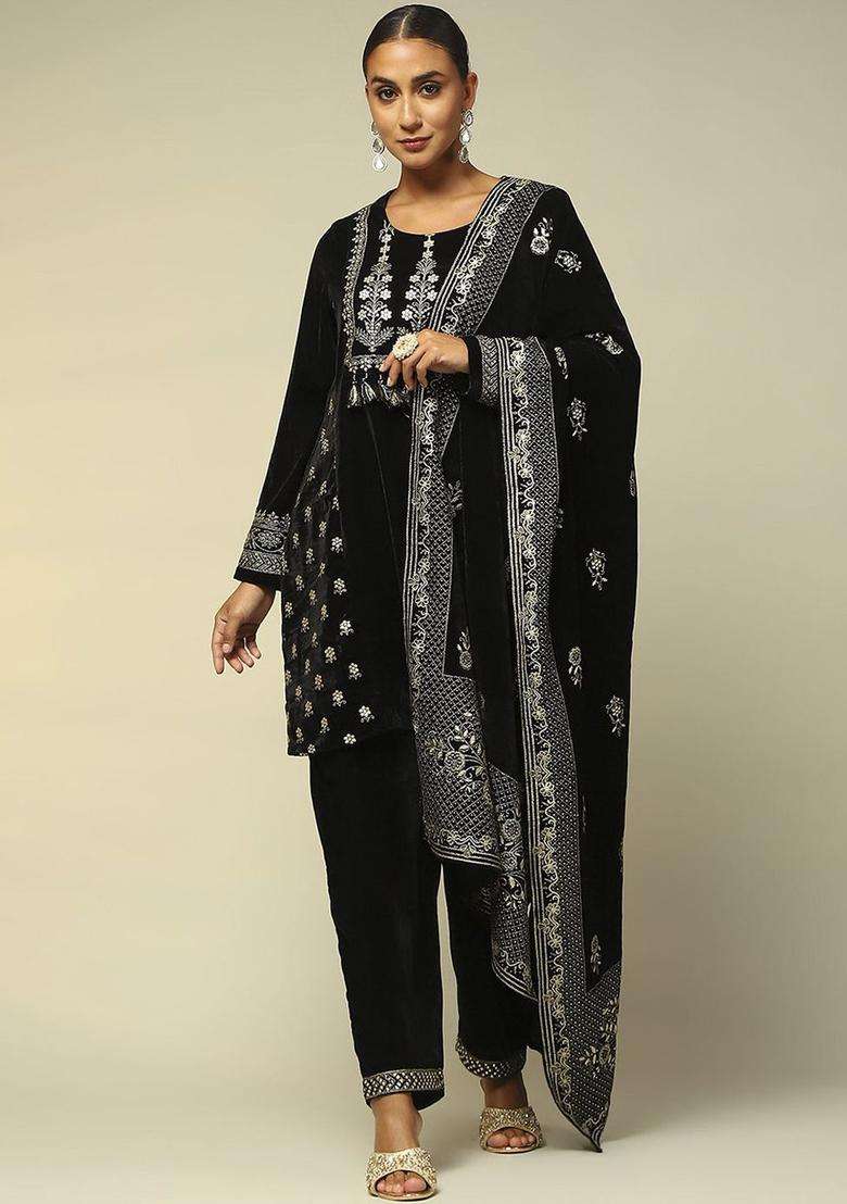 Black Embroidered Polyester Kurta Set - Indya