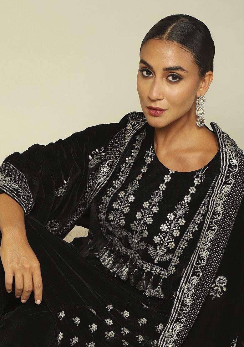 Black Embroidered Polyester Kurta Set - Indya