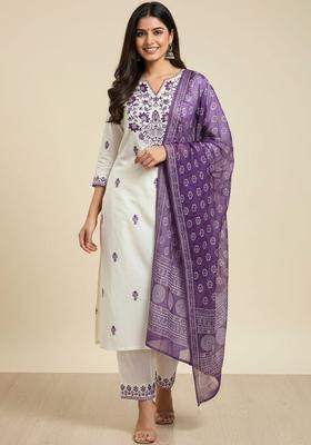 Off White Embroidered Cotton Kurta Set