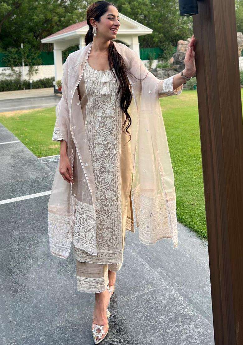 Cream Embroidered Chanderi Kurta Set - Indya